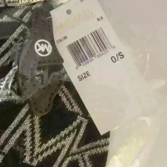 Michael Kors Women's Beanie with Metallic Logo (Black/Silver) Beanies One Size - Picture 6 of 7